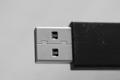El puerto olvidado que fue USB antes del USB