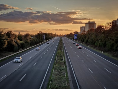 Aprendizaje por refuerzo por transferencia seguro para cambios de carril