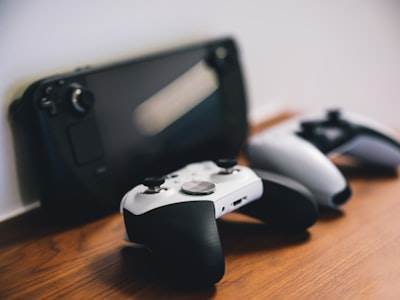 Valve presenta nueva consola para competir con Xbox y PlayStation