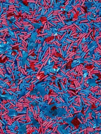 Optimización adaptativa del flujo metabólico para mejorar la producción microbiana