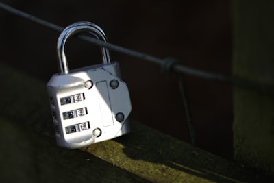 Utiliza credenciales seguras para IA en lugar de secretos