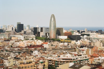 Las 5 mejores empresas de IA telefónica en Barcelona