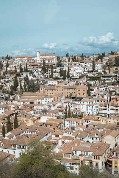 Las 50 mejores empresas de empleo virtual con IA en Granada
