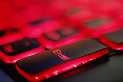 Abogados demandan a Lenovo por transferencias masivas de datos a China