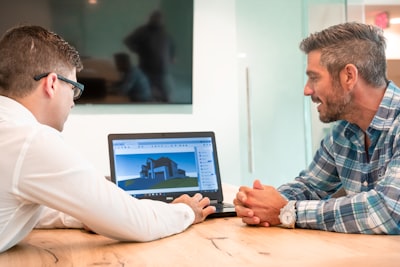 Beneficios de AutoCAD para Empresas: Productividad, Colaboración y Retorno de la Inversión