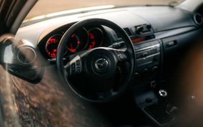 Mazda 3 Signature: lujo y diversión para entusiastas