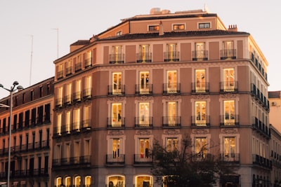 Automatización de reservas hoteleras en Madrid