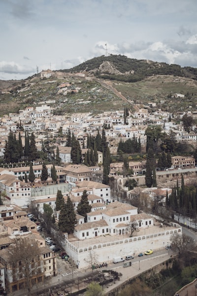 Los 50 mejores expertos en contratación de IA en Granada