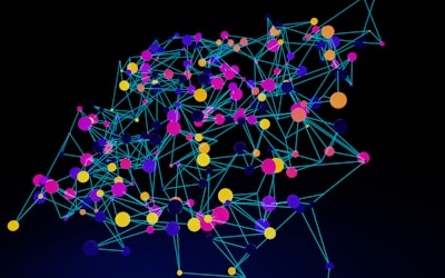 Cómo funcionan las capas ocultas, los pesos y los sesgos