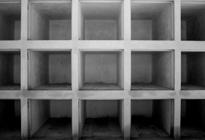 Arquitectura de MicroVMs: La clave de las cajas de arena de Docker