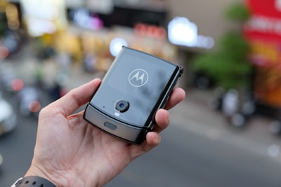 Conoce la eSIM de viaje integrada en Motorola