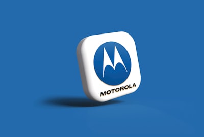 La policía contrata a Motorola por £25 millones para mantener radios de la era 2000
