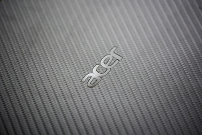 El lector de tarjetas de $10 de Acer es compatible con laptops USB-A y USB-C