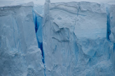 Estudio comparativo: Delimitación del frente de desprendimiento de glaciares con aprendizaje profundo.
