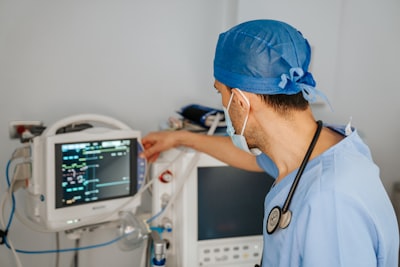 Automatización de tareas administrativas en atención médica.