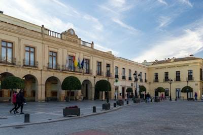 Los 50 mejores expertos en IA en Cáceres
