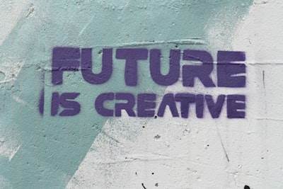 Artistas de IA: La revolución creativa del 2025