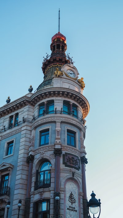 Automatización de aprobación de gastos en Madrid
