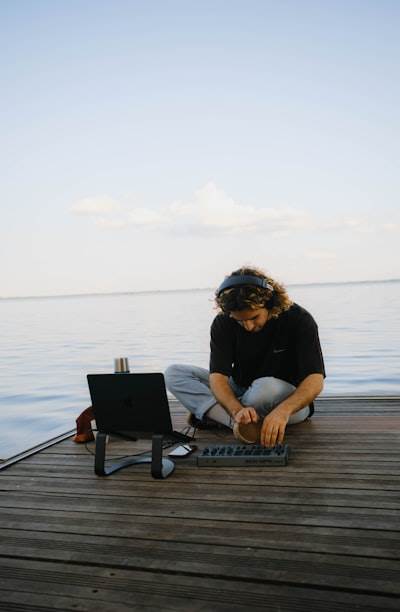 Cómo los servicios de software pueden mejorar la sostenibilidad del trabajo remoto