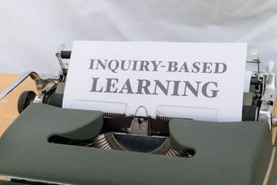 Emergency Misalignment through Contextual Learning: Closely-knit examples in context can produce widely misaligned Massive Language Model (LLM)

Optimized H2 for SEO: Widely Misaligned LLMs from Conte
