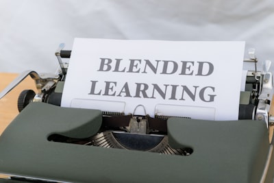 Mezcla de Expertos para Aprendizaje Continuo en Datos