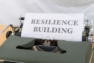 Vulnerabilidad de las creencias de los LLMs ante intervenciones persuasivas
