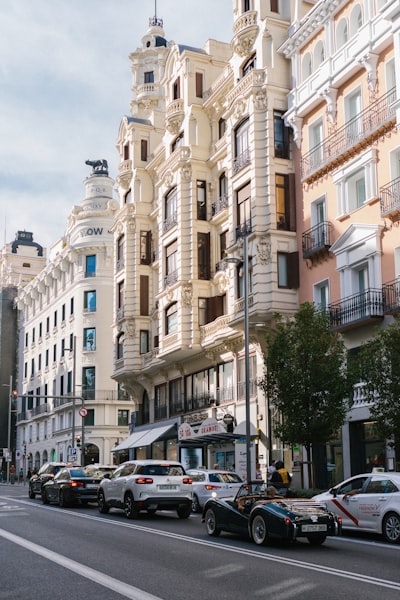 Automatización de la recopilación de datos en formularios empresariales en Madrid