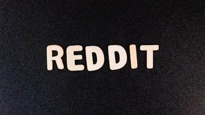 Reddit está implementando insignias de verificación