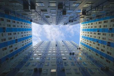 Construyendo sistemas escalables y rentables