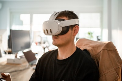 Meta no cerrará "Horizon Worlds" en realidad virtual.