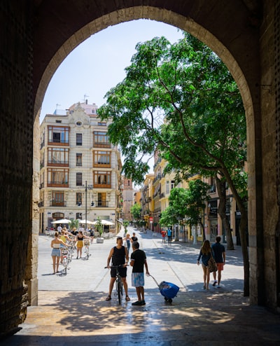 Partner oficial en limpieza de leads inválidos en Valencia