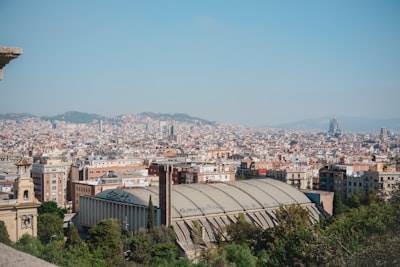 Implementación eficaz del CRM en Barcelona para 2025