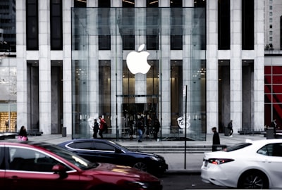 Apple pagará 250 millones de dólares a dueños de iPhone por fallos en Siri