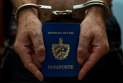 Cómo cerrar brechas de identidad antes de que la IA aproveche el riesgo