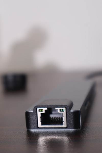Alojamiento de n8n en 5 minutos: Docker local o VPS