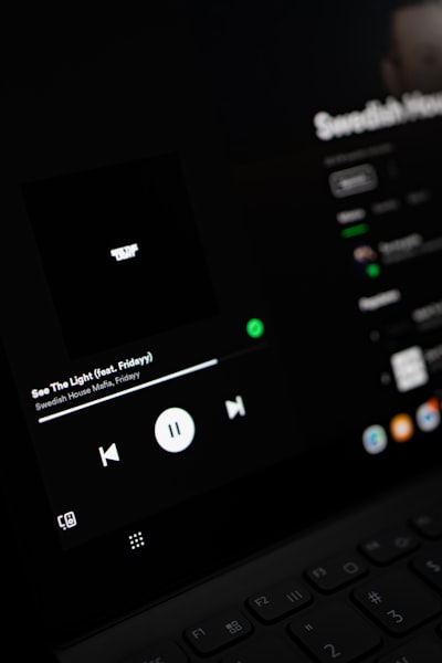Cómo cambiar la salida de audio en Windows 11
