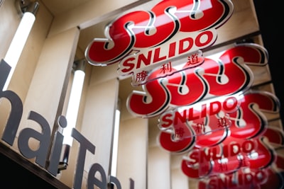 Los legisladores piden explicaciones ante la reducción del 46% en los préstamos de la SBA.