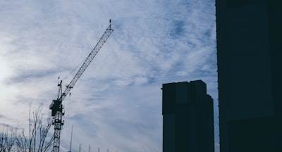 Construyendo Más Loud: Sobrepasando los Contratos con Tu Llamado