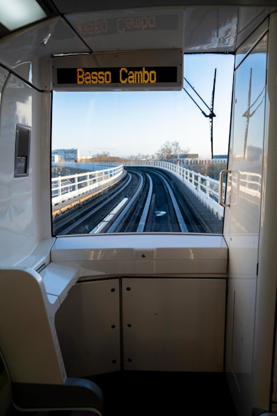 Tren bala en Japón con ventanas 5G y cabinas con cancelación de ruido