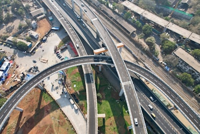 La infraestructura de IA y sus límites: el futuro de los mega centros de datos.