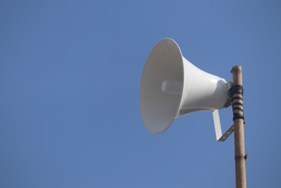 Cómo la IA de voz resuelve las fallas de comunicación