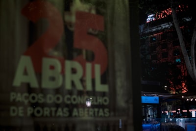 Mejores empresas de asistentes de IA para equipos de servicio en Zaragoza