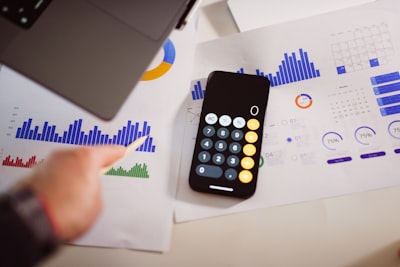 Costos recurrentes en automatización de datos