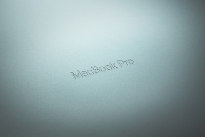 La MacBook Pro M3 hace obsoleta tu tableta Wacom
