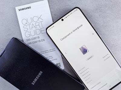Teléfonos Samsung con problemas de llamadas al triple cero aún activos