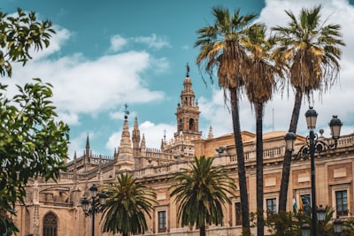 Automatización de generación de facturas en Sevilla