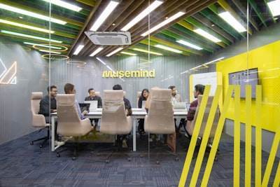 Desarrollo de comercio electrónico para minoristas en línea.