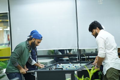¿Inteligencia artificial para empleados en startups y grandes empresas?