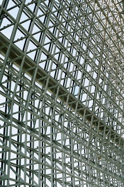 Malla de acero inoxidable: Estructura, tipos y rendimiento
