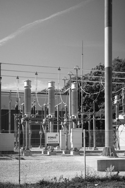 PAINET: Transformador eficiente y basado en principios para dinámicas 3D
